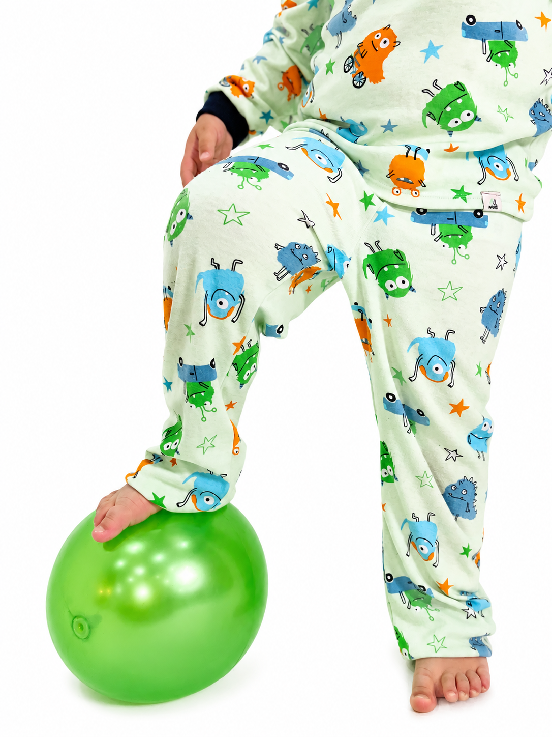 Pijama Robert Mounstruo Verde Claro